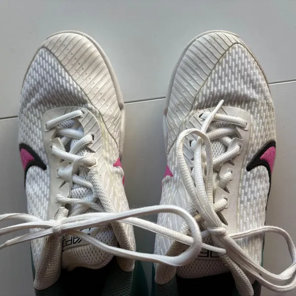Nike Court Air Zoom Vapor‎ Pro Women Size 8.5 White Green Pink Tennis Shoes - Image 3