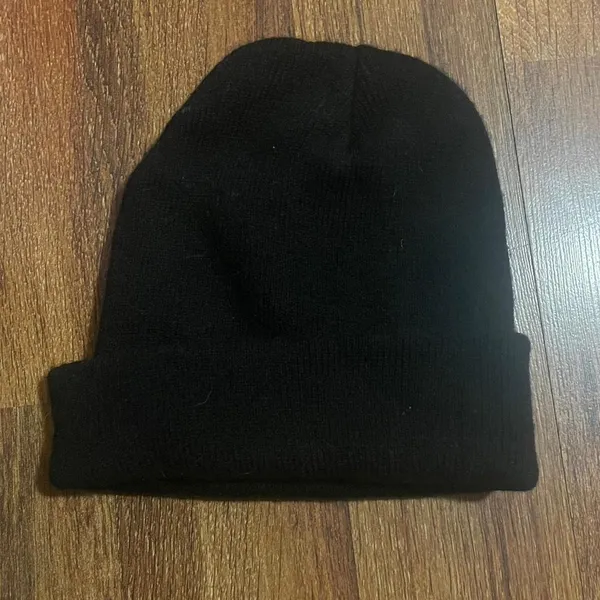 Classic Black Beanie - Image 2