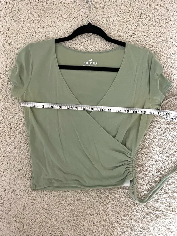 Hollister Sage Green Faux-Wrap Short Sleeve Crop Top - Image 3