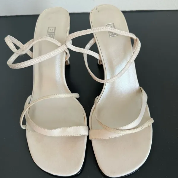 VTG Y2K Strappy BP Satin White Leather Kitten Heel Mule Square Toe Sandal Size 7 - Image 3