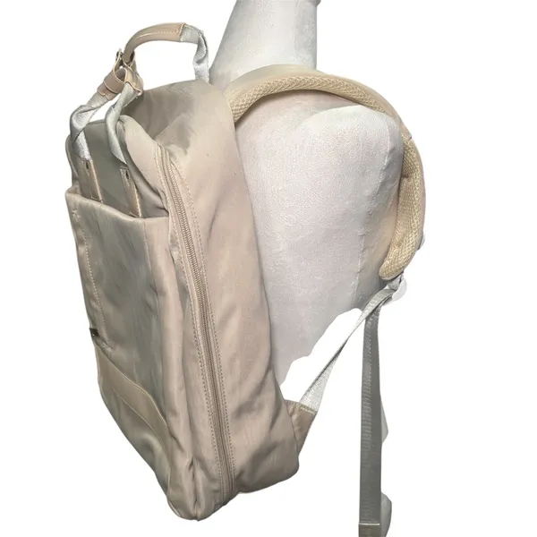 WPJMEFU Beige 15.6 Laptop Padded‎ Backpack USB Port - Image 2