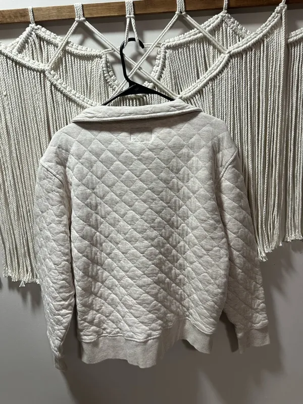 Old Navy Quilted Half-Zip Pullover in Ivory - Image 2
