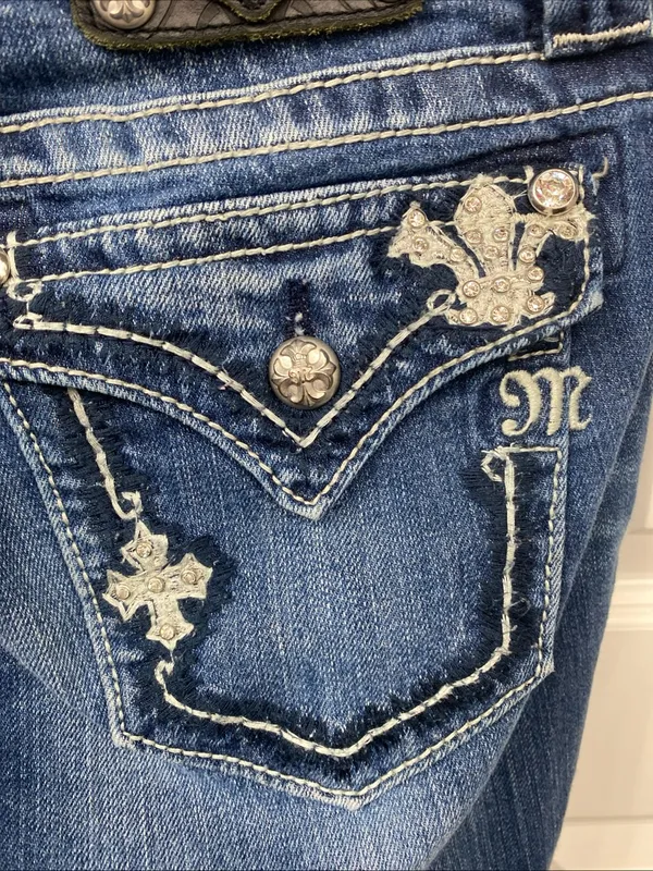 Miss Me Boot JP5369B Jeans Women’s Bootcut Rhinestone Fleur De Lis Y2K 28x33 - Image 4
