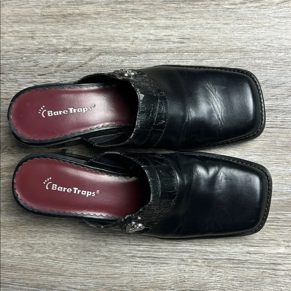 BareTraps Black Leather “Coupe” Slip-On Shoes Size 7.5 Medium - Image 5