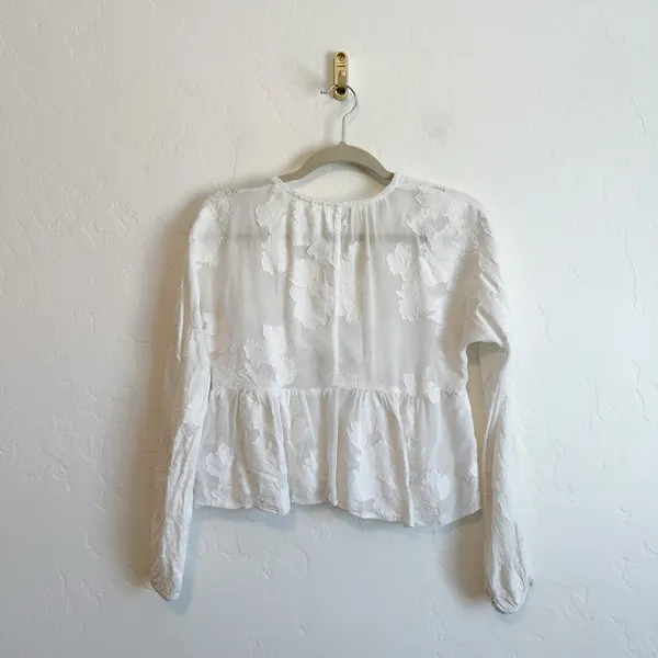 Aritzia Wilfred | Augustine Floral Semi Sheer Peplum Top in White - Image 3