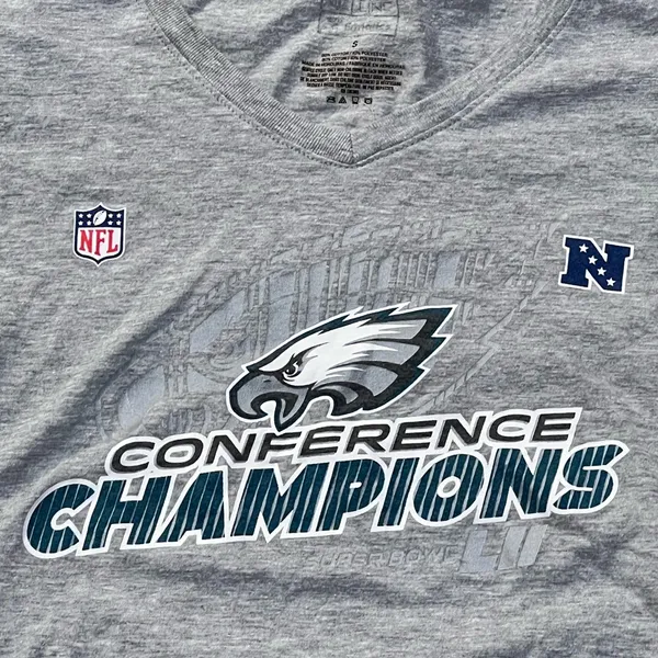 Women’s NFL Proline Small Gray Philadelphia Eagles V Neck Tee Shirt - Image 2