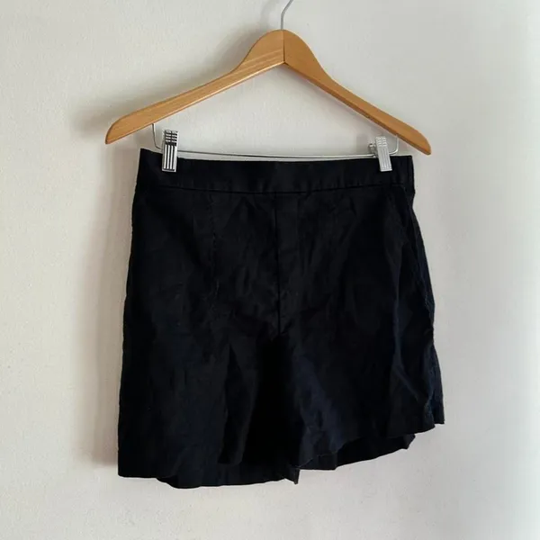Banana republic black linen trouser shorts - Image 4