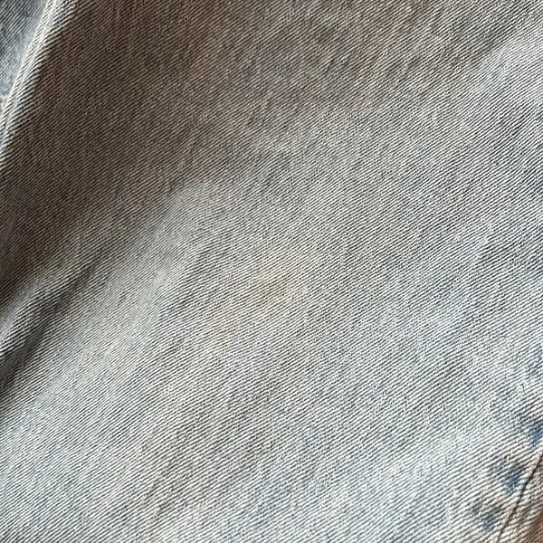Abercrombie & Fitch The Baggy Low Rise Lightwash Jeans - Image 4