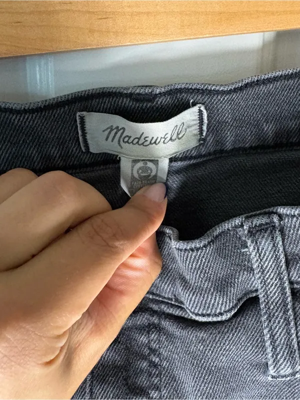 Madewell mid rise kick out jeans black plus size 32 straight leg cotton casual - Image 6