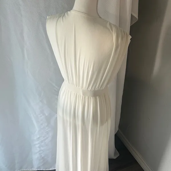 Forever 21 Soft Cream Women's Robe - Image 6