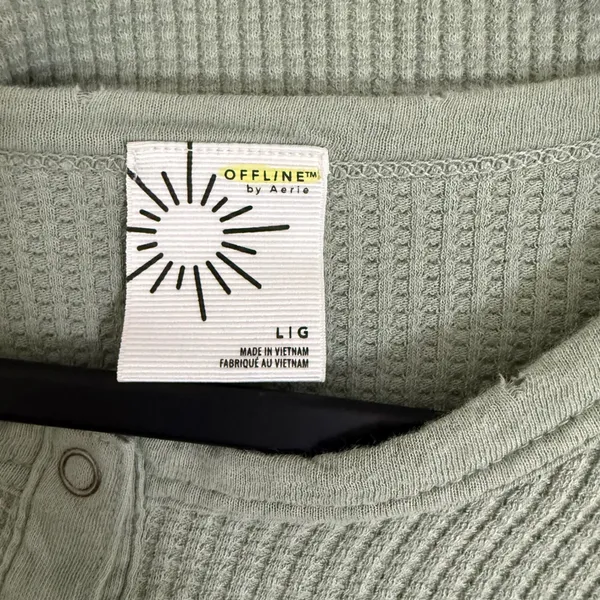 OFFLINE by Aerie Waffle Henley Top Large Sage‎ Green Cotton Thumbholes Oversized - Image 7