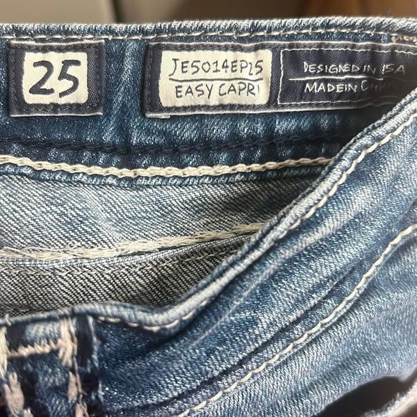 ✨Miss Me Women's Easy Crop Jean Sz 25 Capri✨ - Image 6