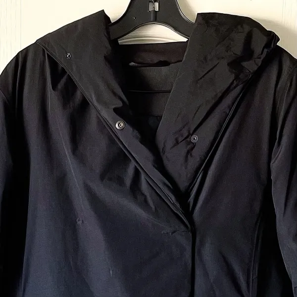 Arc’teryx Osanna Coat Gore-Tex Thermium Insulated Black Small‎ GUC - Image 7