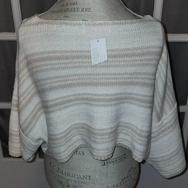 NWT Urban Outfitters Womens‎ Striped Crop Sweater Medium - Image 2