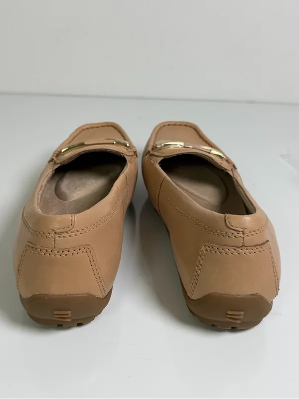 Rockport Women’s 7.5 M Total Motion Driver Tan Leather Preppy Loafers NWOT - Image 2