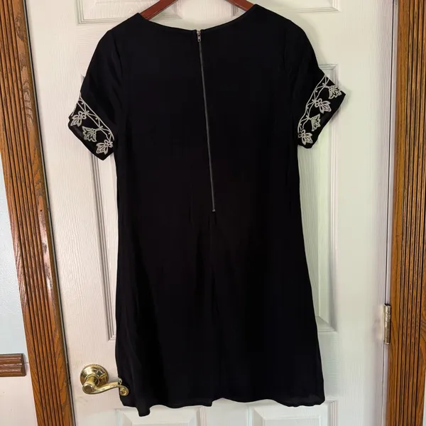 Lulus Embroidered Dress Short Sleeve Casual‎ Party Black Dress Size S - Image 11