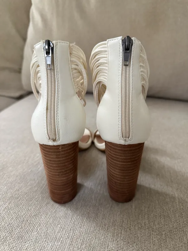 Oasis Society Heels - Image 3