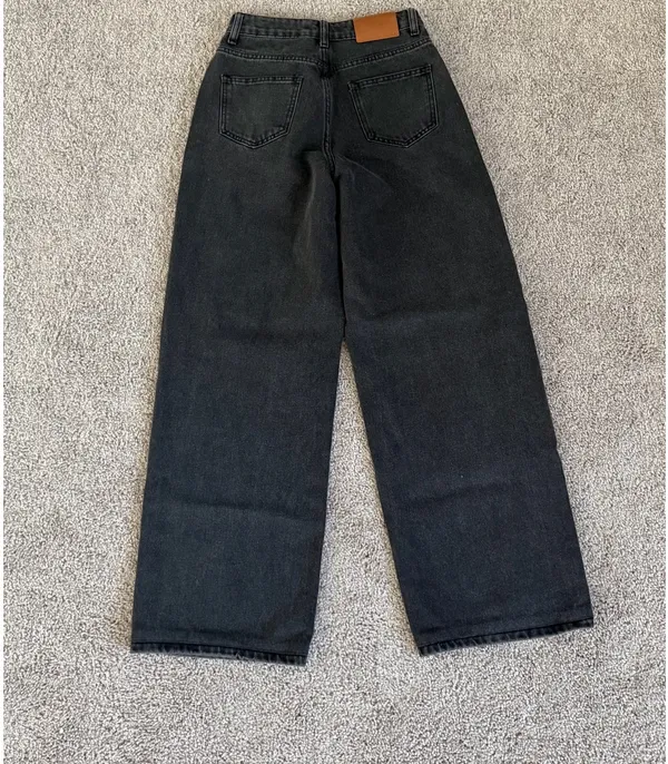 White Fox Boutique Black wash jeans - Image 6