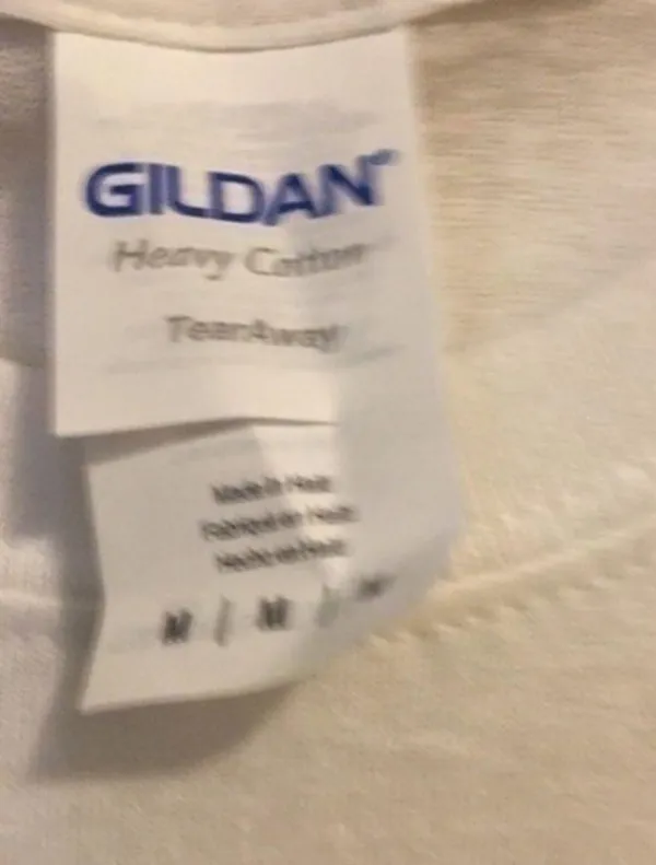 COPY - Gildan T shirt M with graphic print - Image 14