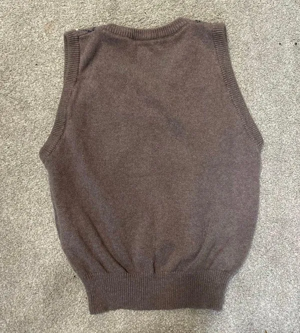 Brandy Melville sweater vest - Image 4