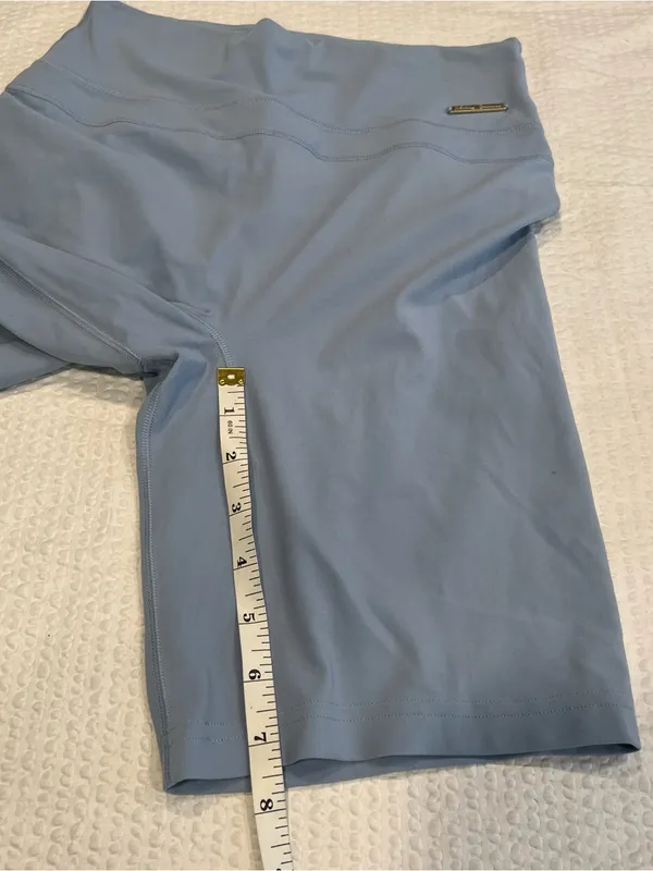 Gymshark light blue butt scrunch Whitney Simmons M women shorts - Image 6