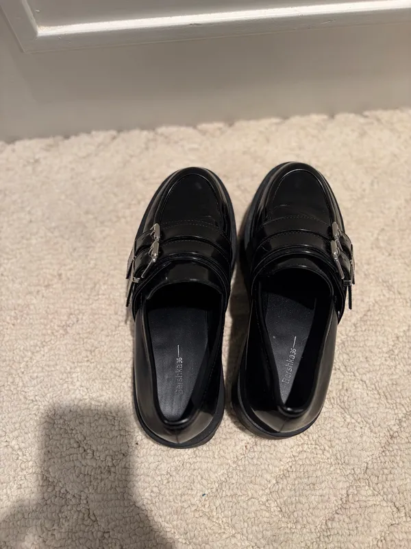 Bershka Black Double Buckle Chunky Platform Loafers Size 6 - Image 5