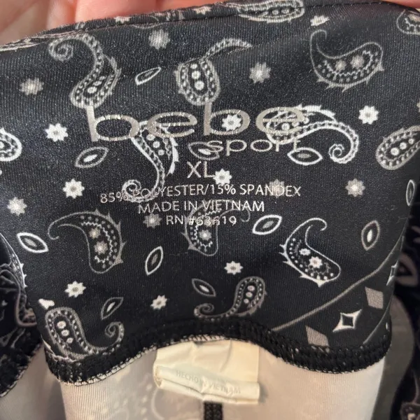 Bebe Sport Women's Size XL Paisley Cropped Leggings Black White Athleisure - Image 3
