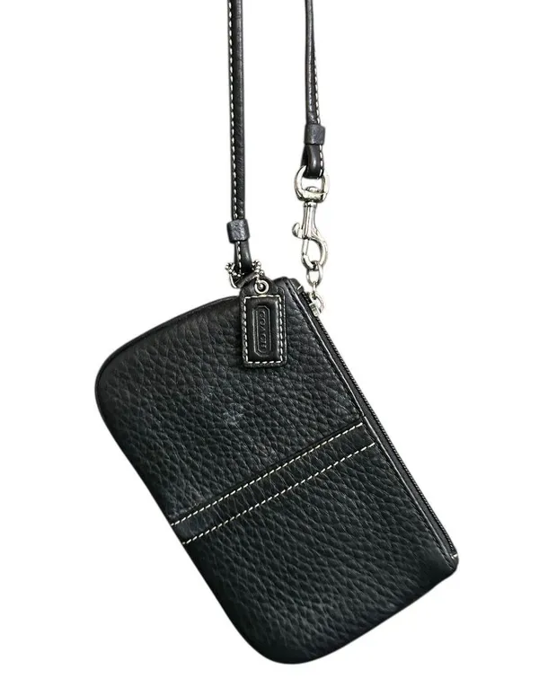 Coach Retro Pebbled Black Leather Wristlet - Image 3