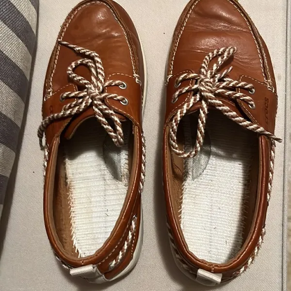 Crocs Brown Leather Deck Shoe Women’s Size 8 - Image 6