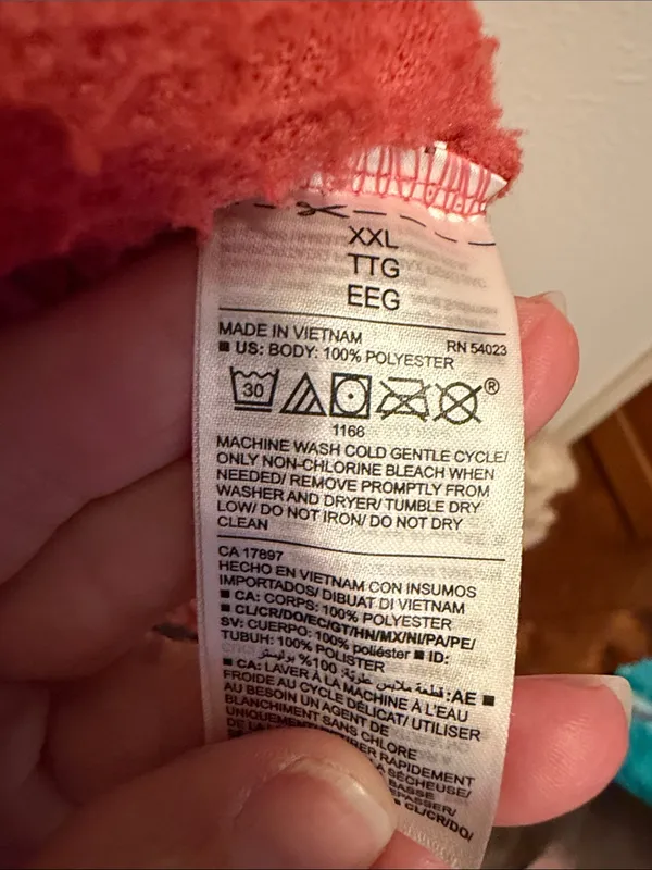 Old Navy Cozy Coral Sherpa Sweater - Soft Fleece Pullover - Image 6
