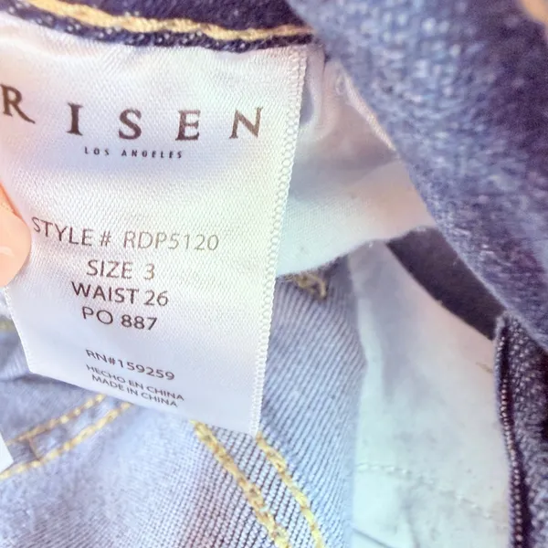 Risen Women's High Rise Wide Flare Jeans New with tags Size 3 / 26 - Image 7