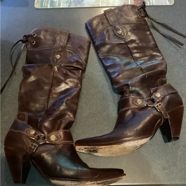 Brown Leather Heeled Boots Size undefined - Image 9