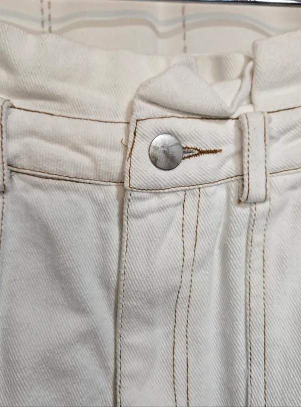 Le Lis Denim Skirt - Image 2