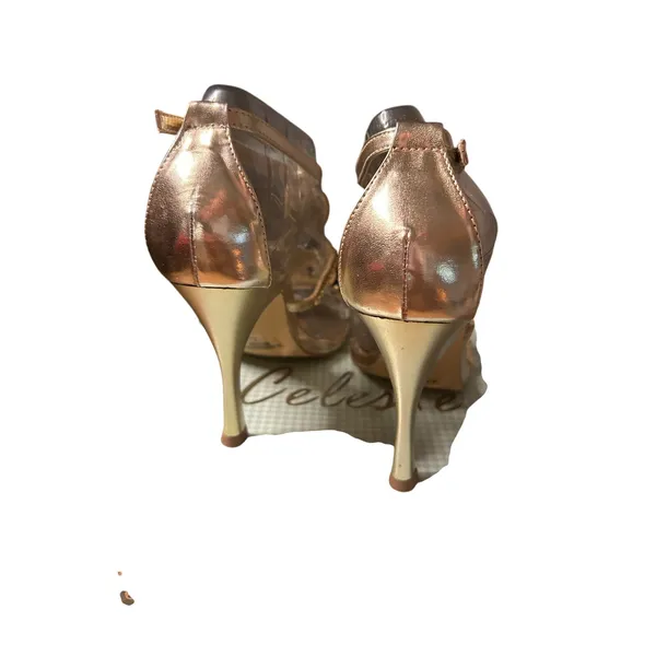 New Women’s Celeste Charlize 3.5” High Heel 👠 Shoes Gold Rhinestones size 5.5 - Image 4