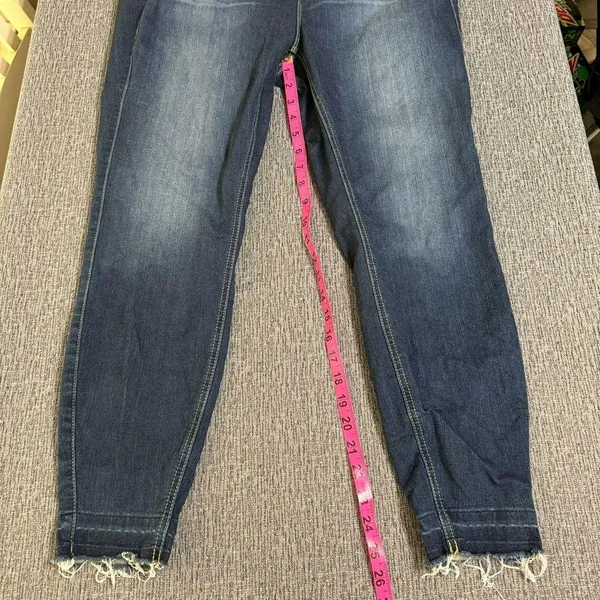 Torrid Women’s Bombshell Skinny Button Fly Jeans - Image 13