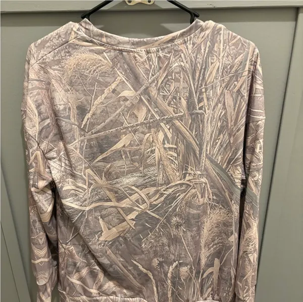 SheIn Camouflage Long Sleeve Tee - Image 4