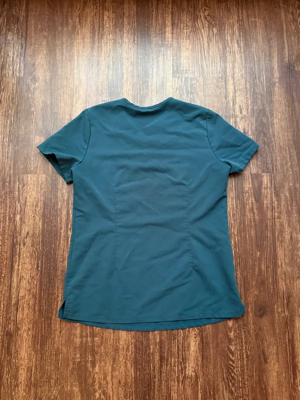 FIGS Women’s Caribbean Blue Catarina One Pocket V-Neck Classic Scrub Top-Size XS - Image 2