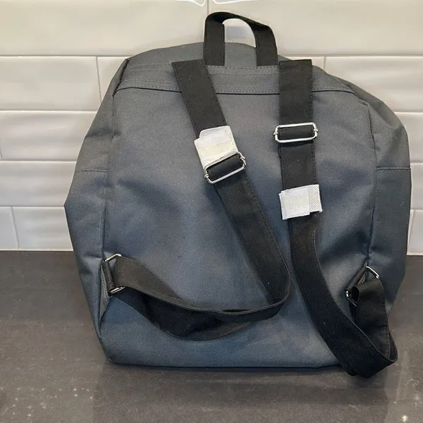 Single Zipper Cloth Backpack - Image 4