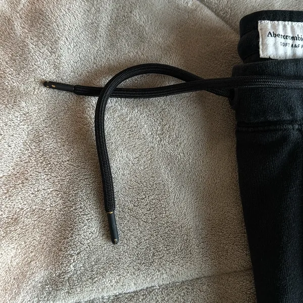 Abercrombie and Fitch black joggers - Image 3