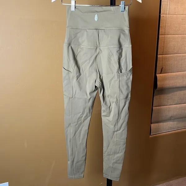 Free People Movement Ultra High Rise Leggings Olive Green Size Medium Pockets - Image 8
