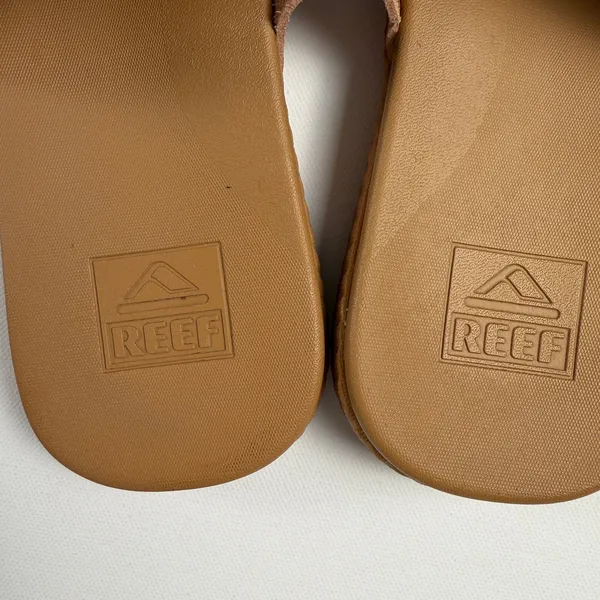 Reef Women's Rose Gold Thong Sandals Metallic Beachwear Summer Slide Size 11 - Image 4