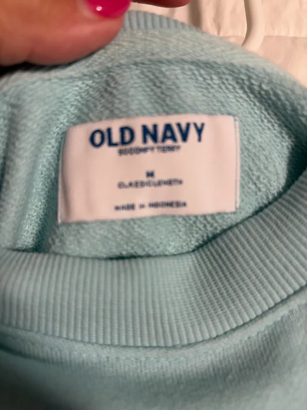 Old Navy Short outfit  - Image 4
