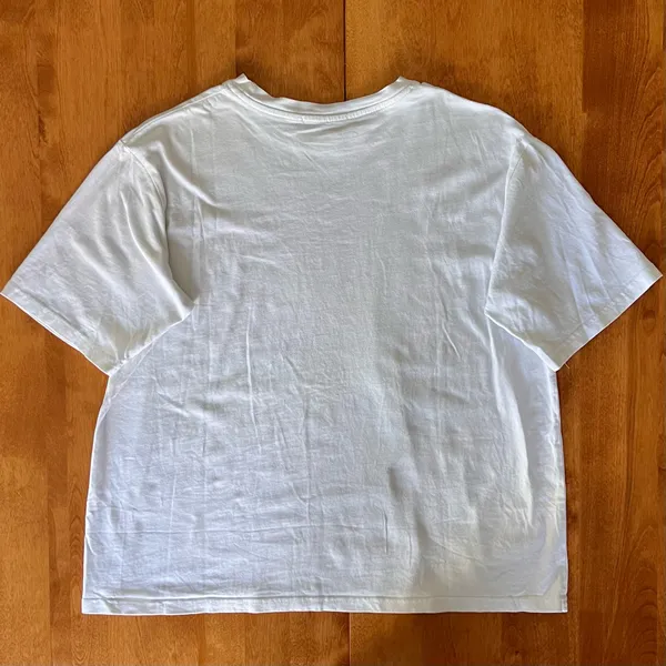 Adika Graphic Racing T-Shirt - Image 3