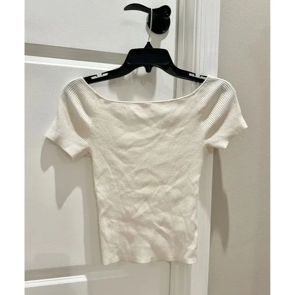 Ribbed Short Sleeve Top - Image 2