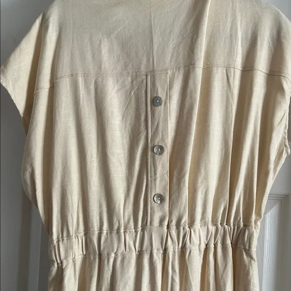 MelloDay Cream Short-Sleeve Collared Midi Dress - Image 8
