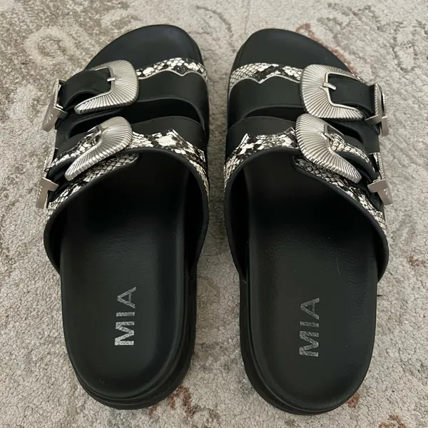 Double Strap Western Sandals - Image 5