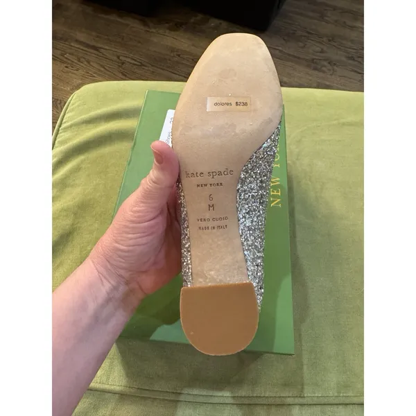 Kate Spade Dolores Silver‎ Gold Glitter Block Heel Pumps Women Size 6 Display - Image 6