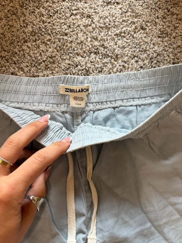 Billabong Shorts - Image 2