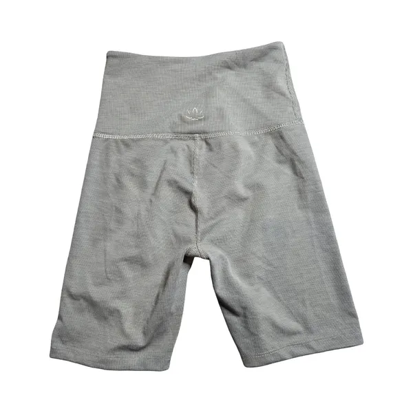 Beyond Yoga Ribbed Gray Biker Shorts Size: S - Image 2