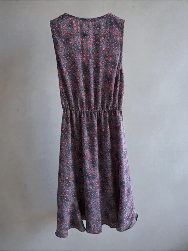 Soprano Navy Floral Sleeveless‎ Wrap-Style Midi Dress - Image 2